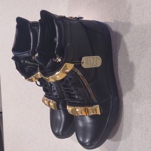 Reebok Dibello / J75 By Jump Zest Black Hi Top Sneakers Size 10 Medium NWOT